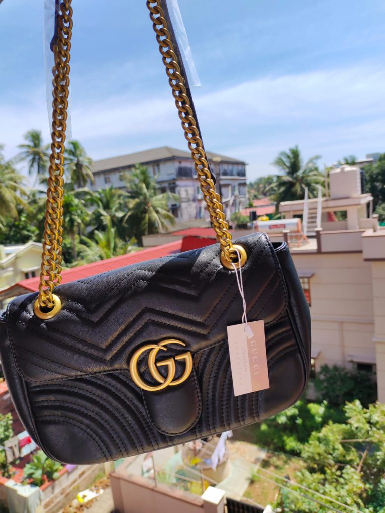 Gucci Marmont Valvet Sling Bag photo review