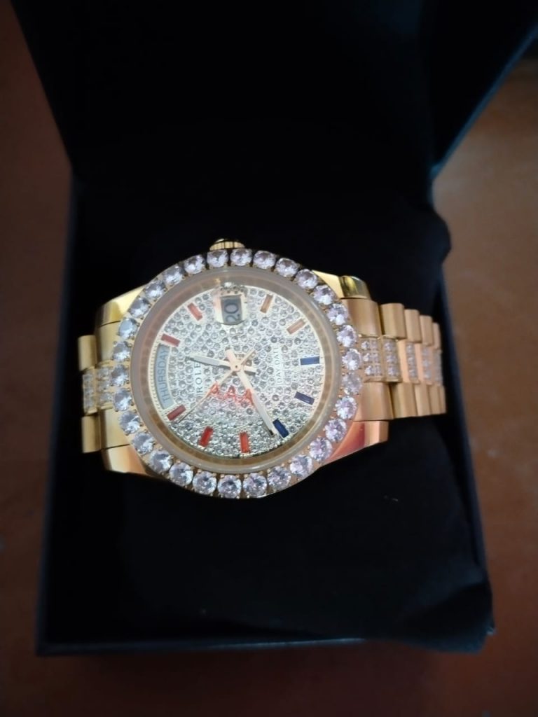 Rolex Gold Fully-Diamond Watch For Men's photo review