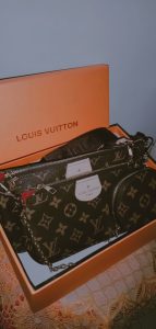 Louis Vuitton Multi Pochette photo review